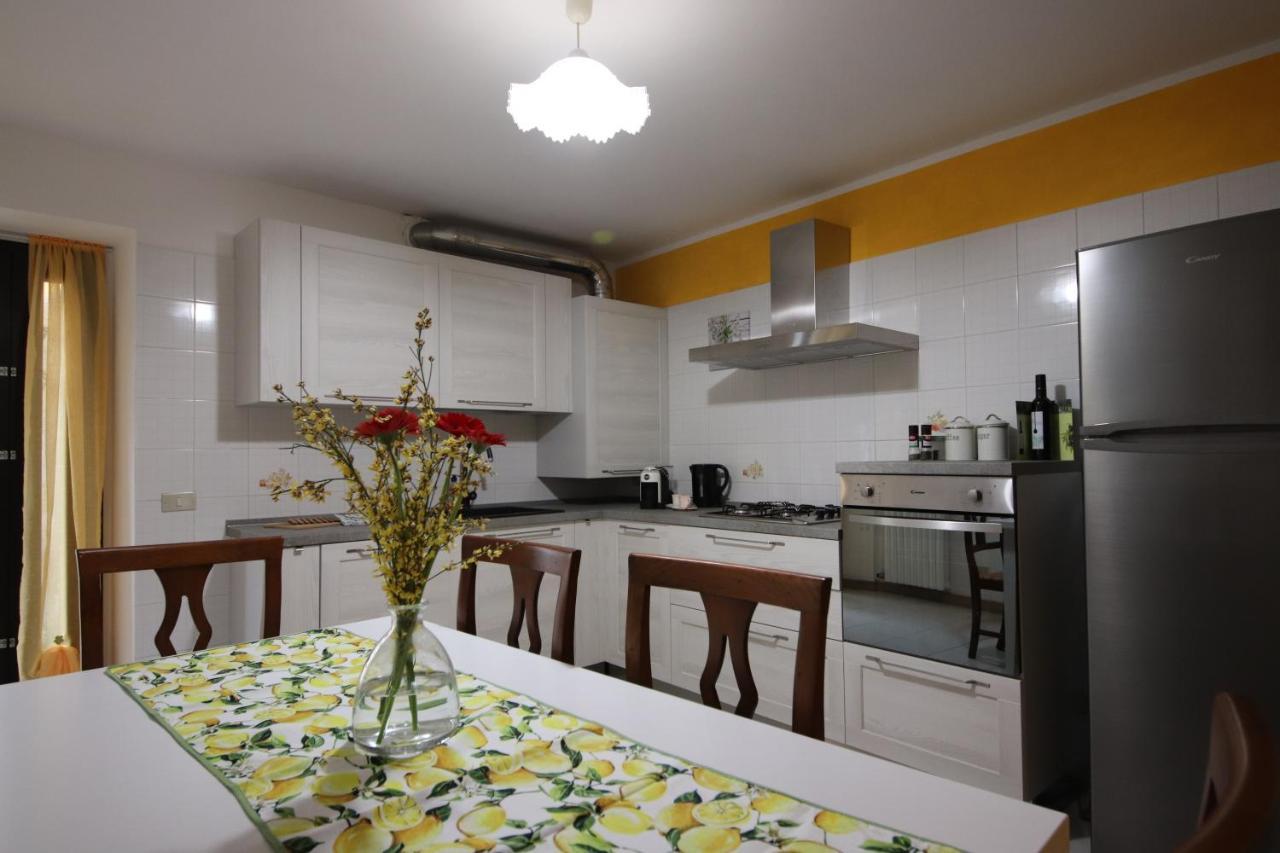 Casa Vacanze Al Borgo Caprino Veronese Exterior photo