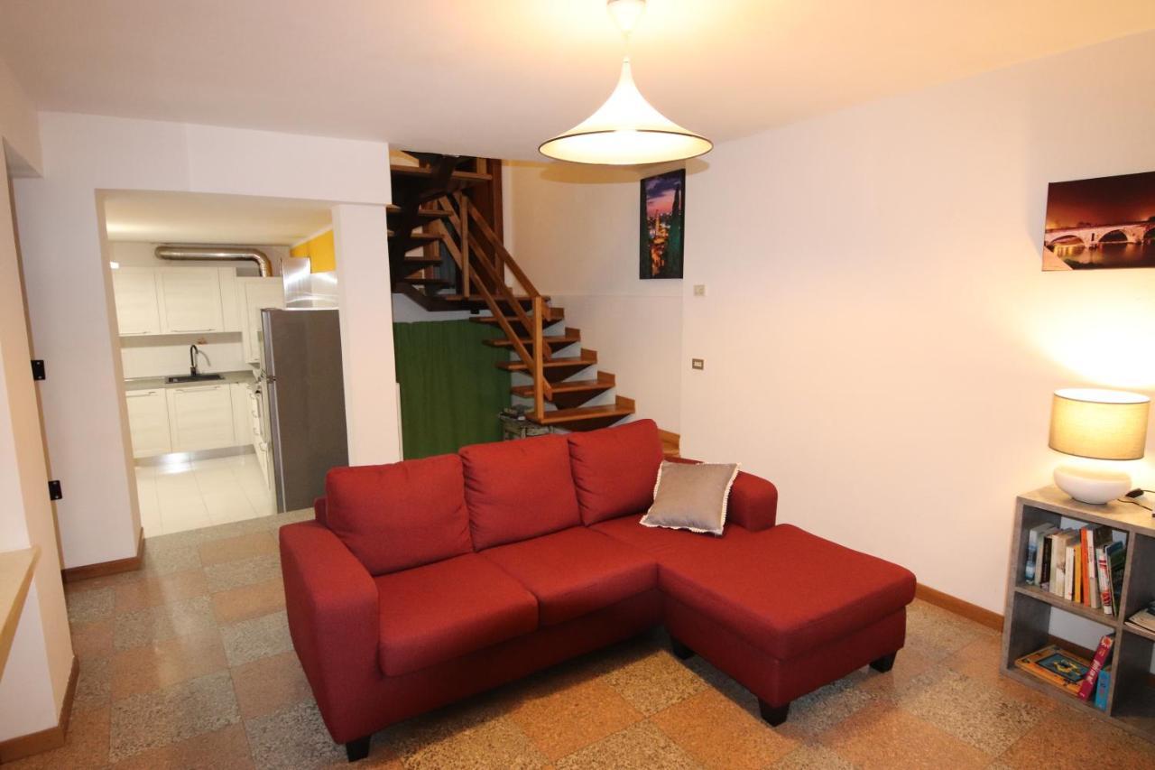 Casa Vacanze Al Borgo Caprino Veronese Exterior photo